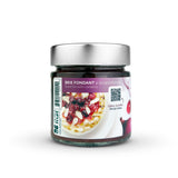 Pot montrant une recette de brie fondant fait avec le confit d'oignon et canneberge par CANNE BERGE par Nutra-Fruit.
