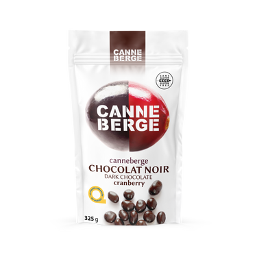 Sac de 325g de canneberges enrobées de chocolat noir par CANNE BERGE. Aliments préparés au Québec.